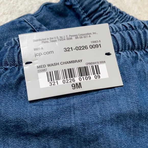 Okie Dokie cuffed med wash drawstring chambray pants. Size 9M. - Picture 2 of 8